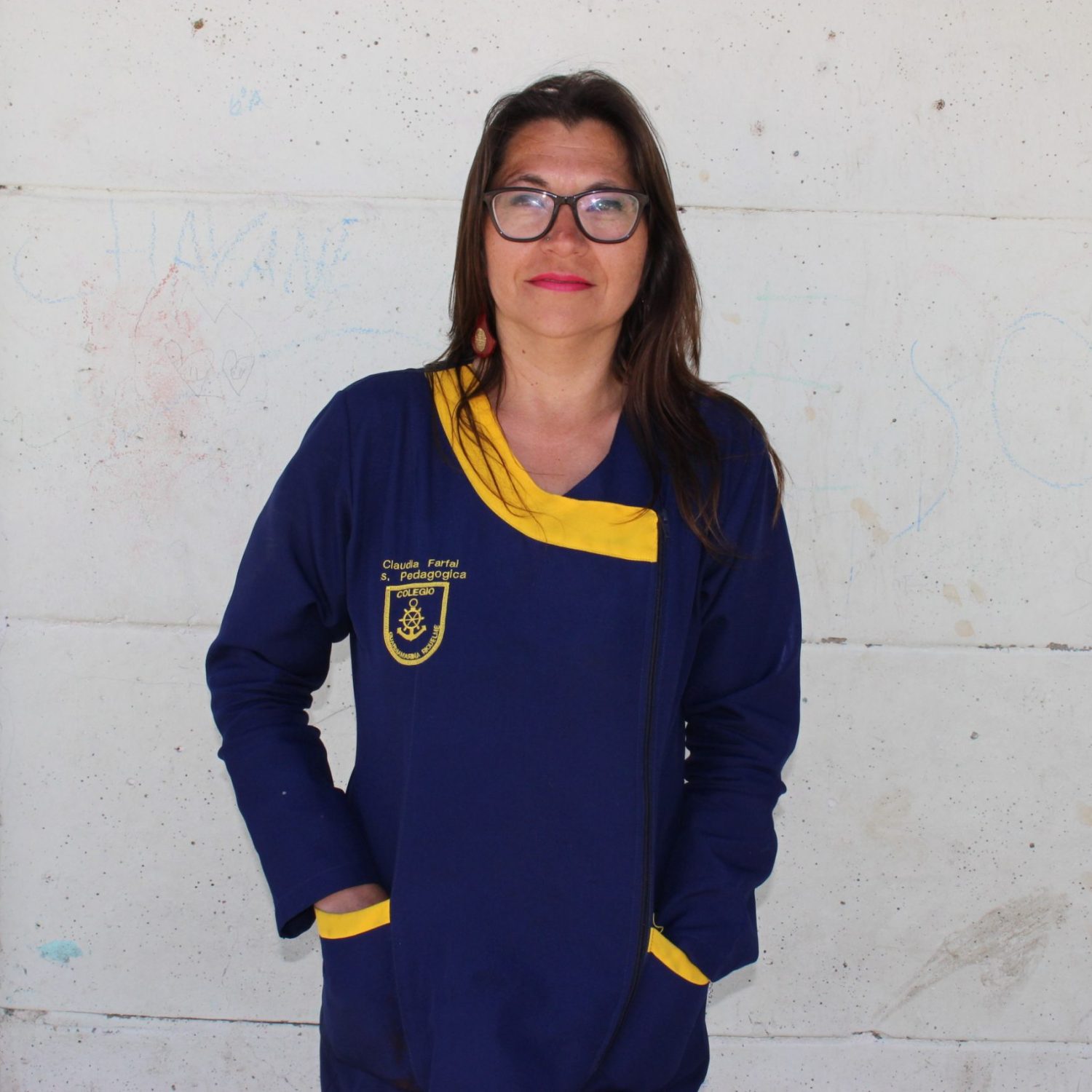 Claudia Lorena Farfal Aravena Asistente de Aula
